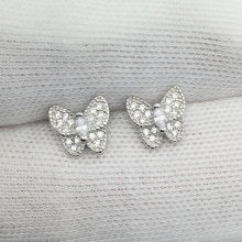 偉達(dá)首飾廠 專業(yè)生產(chǎn)銅飾品與銀飾品，拓展化妝品領(lǐng)域